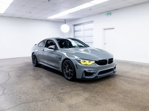 Used 2020 BMW M4 CS image 24