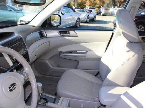 Used 2009 Subaru Forester 2.5X Limited image 13