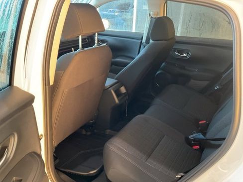 New 2026 Honda HR-V LX image 15