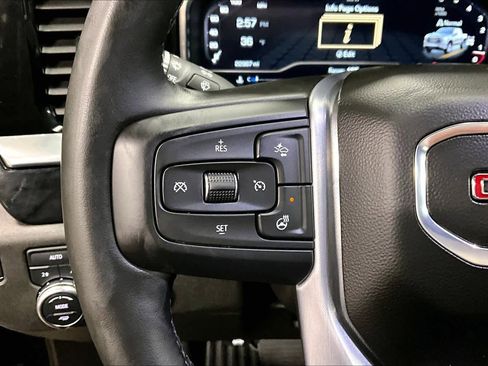 Used 2023 GMC Sierra 1500 Elevation image 21
