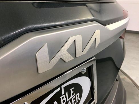 Used 2023 Kia Seltos S image 29