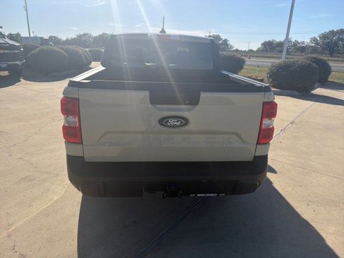 Used 2025 Ford Maverick XLT w/ XLT Luxury Package image 12