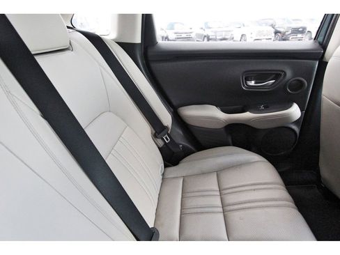 Used 2025 Honda HR-V EX-L image 11