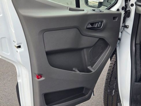 New 2026 Ford Transit 250 148 Medium Roof RWD image 14