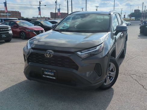 Used 2024 Toyota RAV4 XLE FWD image 1