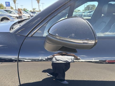 Used 2019 Porsche Cayenne S AWD/4WD image 11