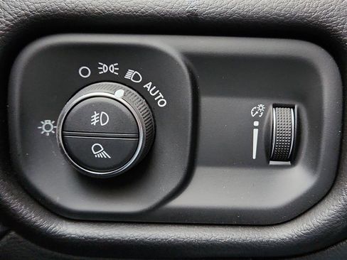 New 2026 RAM 3500 Tradesman AWD/4WD image 24