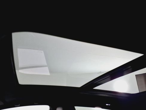 Certified 2025 Cadillac XT5 Premium Luxury image 7