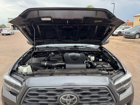Used 2021 Toyota Tacoma TRD Off-Road w/ Technology Package RWD image 20