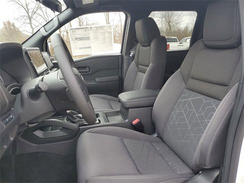 New 2026 Nissan Frontier SV image 8