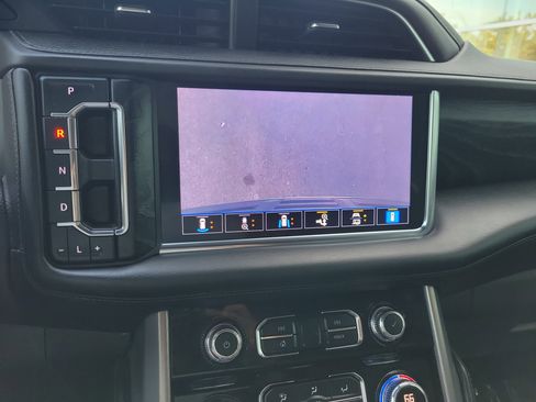 Used 2021 GMC Yukon XL Denali w/ Denali Ultimate Package image 25