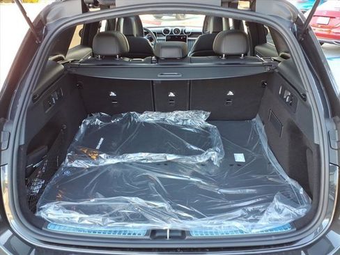 New 2026 Mercedes-Benz GLC 300 GLC 300 image 23
