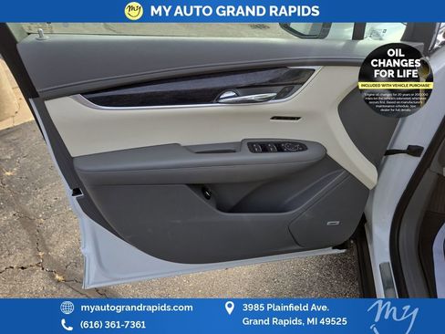 Used 2022 Cadillac XT6 Premium Luxury w/ Technology Package image 20