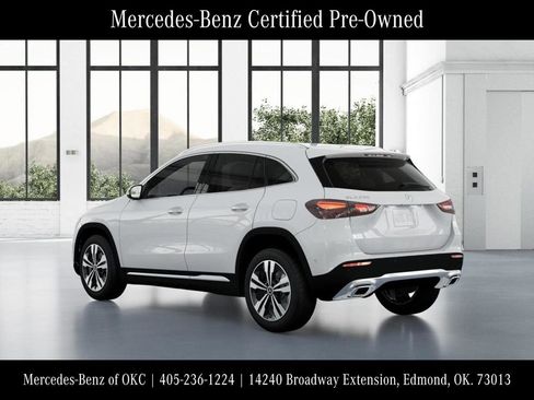 Certified 2025 Mercedes-Benz GLA 250 image 30