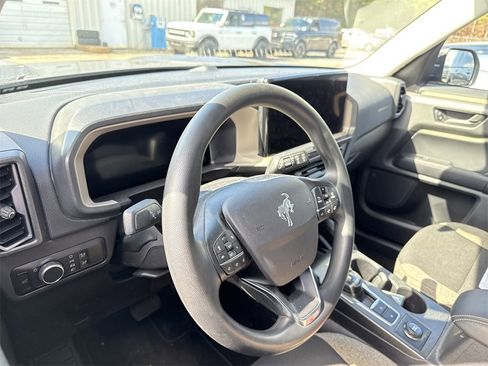 Used 2025 Ford Bronco Sport Big Bend image 9