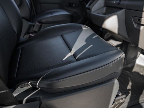 New 2026 Ford Transit 150 Low Roof image 28