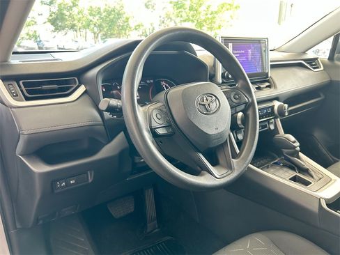 Used 2024 Toyota RAV4 XLE image 16