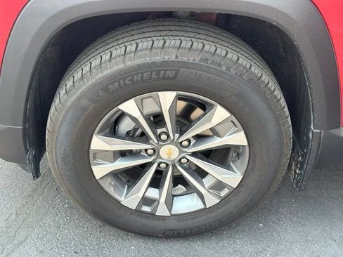New 2026 Chevrolet Equinox LT AWD/4WD image 13