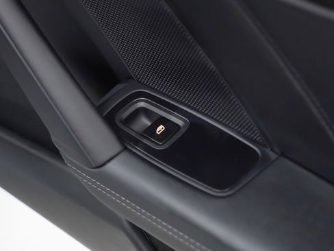 Certified 2025 Porsche 911 Carrera image 15