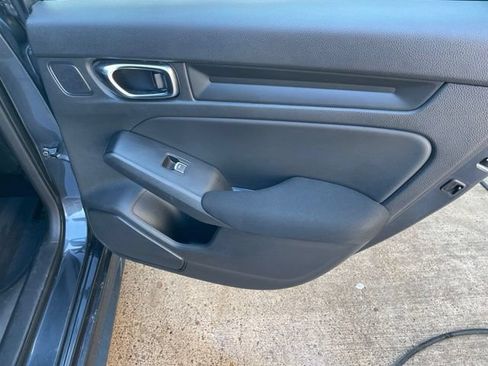 Used 2022 Honda Civic Sport image 22