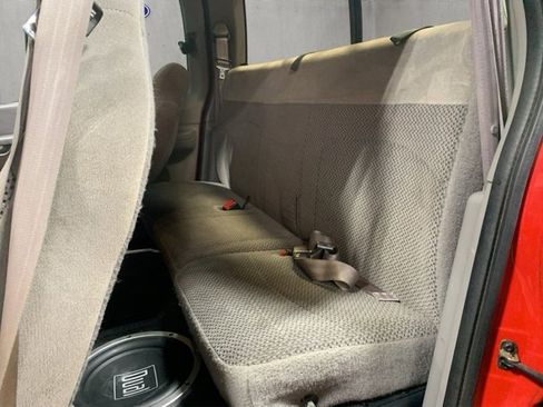 Used 1999 Ford F150 XLT image 18