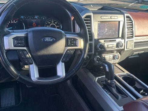 Used 2019 Ford F150 Platinum image 15
