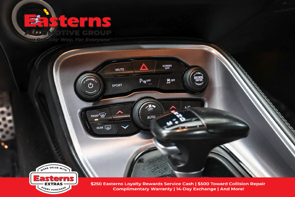 Used 2022 Dodge Challenger SXT w/ Plus Package RWD image 21