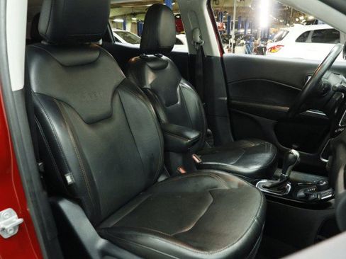 Used 2018 Jeep Compass Limited AWD/4WD image 23