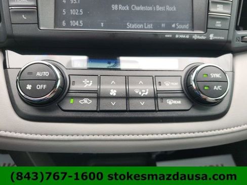 Used 2018 Toyota RAV4 Limited FWD image 37
