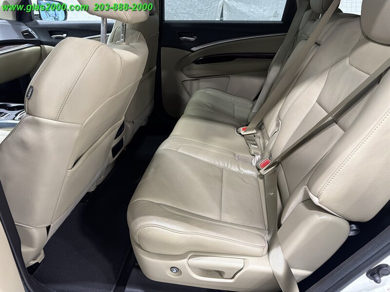 Used 2015 Acura MDX w/ Technology Package AWD/4WD image 9