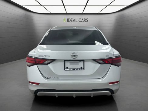 Used 2021 Nissan Sentra SV FWD image 6