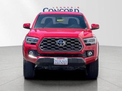 Used 2023 Toyota Tacoma TRD Off-Road AWD/4WD image 9