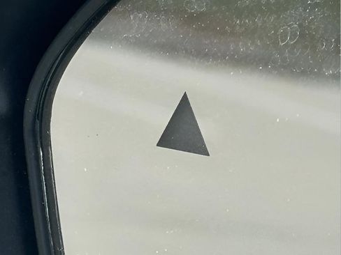 New 2026 Nissan Kicks SR w/ Cold Weather Package image 16