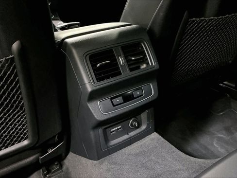 Used 2023 Audi Q5 2.0T Premium w/ Convenience Package image 35