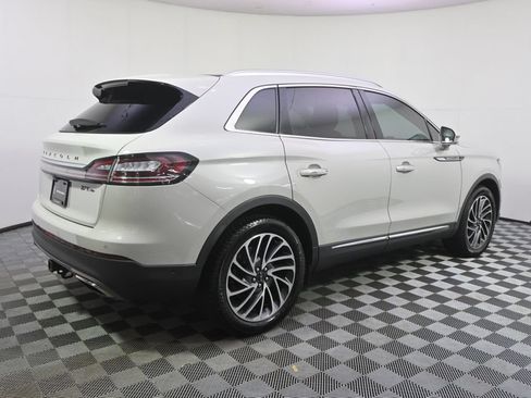 Used 2020 Lincoln Nautilus Reserve w/ Equipment Group 201A AWD/4WD image 7