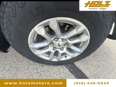 Used 2024 Chevrolet Silverado 1500 RST AWD/4WD image 31