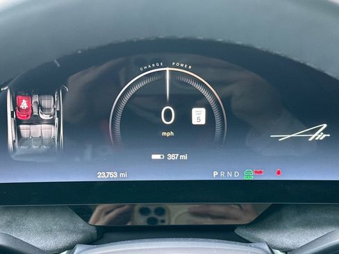 Used 2022 Lucid Air Dream Edition image 23