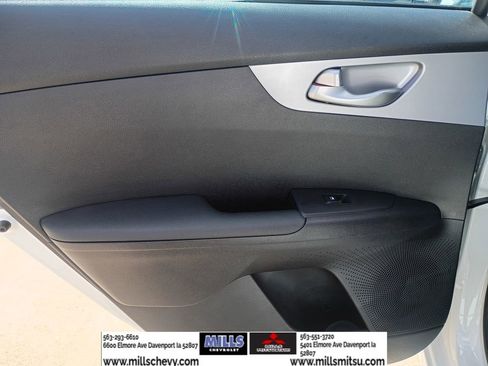 Used 2023 Kia Forte LXS image 11