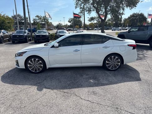 New 2025 Nissan Altima 2.5 SL image 10