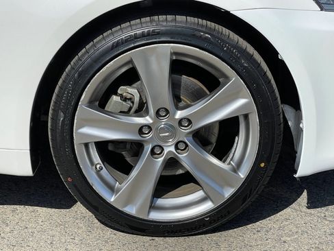 Used 2013 Lexus IS 250 w/ Premium Pkg Value Edition RWD image 35