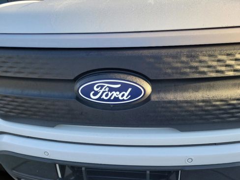 Used 2024 Ford F150 Lightning Flash image 28