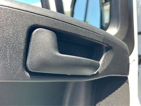 Used 2023 RAM ProMaster 2500 FWD image 32
