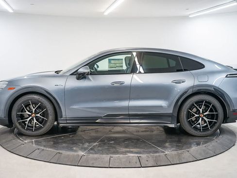 New 2026 Porsche Cayenne Electric Coupe AWD/4WD image 2