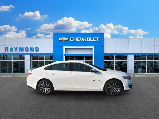 Certified 2020 Chevrolet Malibu RS w/ LPO, Convenience Package 1 FWD image 2