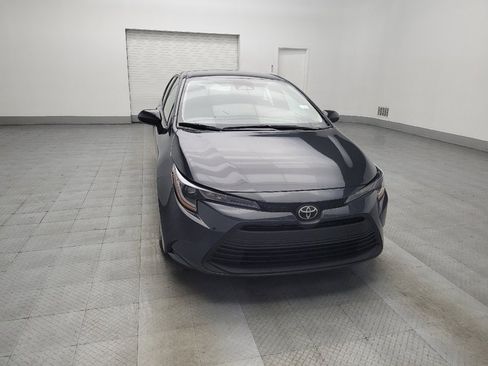 Used 2023 Toyota Corolla LE image 14
