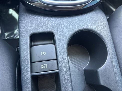 Certified 2024 Kia Seltos SX w/ SX Sunroof Package AWD/4WD image 27