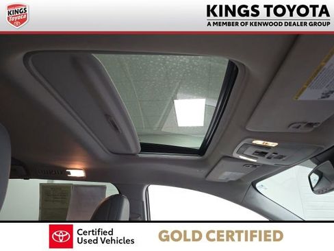 Certified 2024 Toyota Sienna XLE AWD/4WD image 9