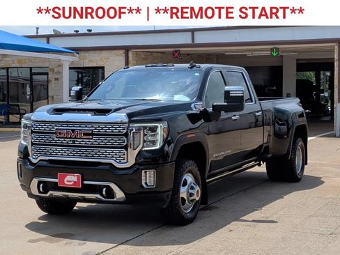 Used 2022 GMC Sierra 3500 Denali w/ Denali Ultimate Package AWD/4WD image 3