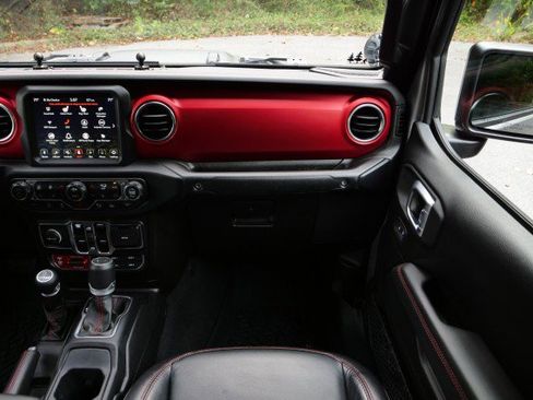 Used 2020 Jeep Gladiator Rubicon image 32