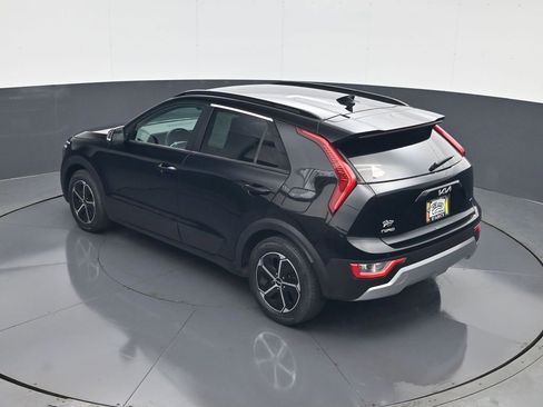 Used 2023 Kia Niro EX FWD image 19